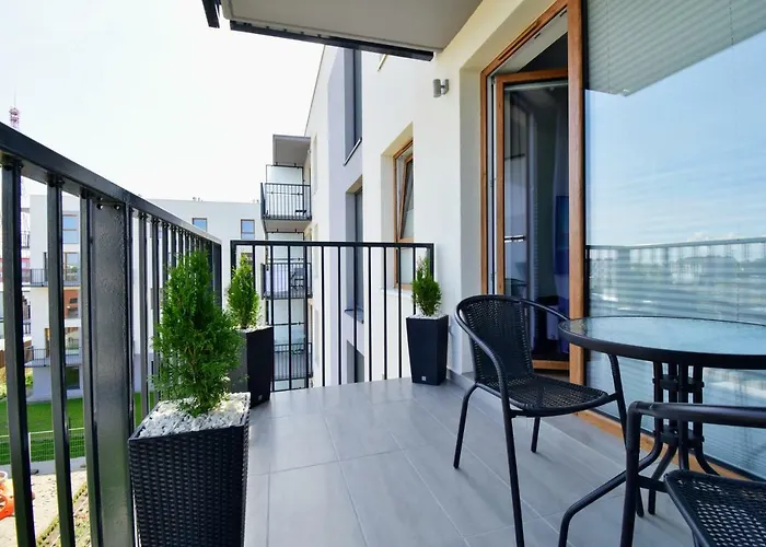 Anders Z Miejscem W Garazu I Rowerami Apartmán Kolobřeh