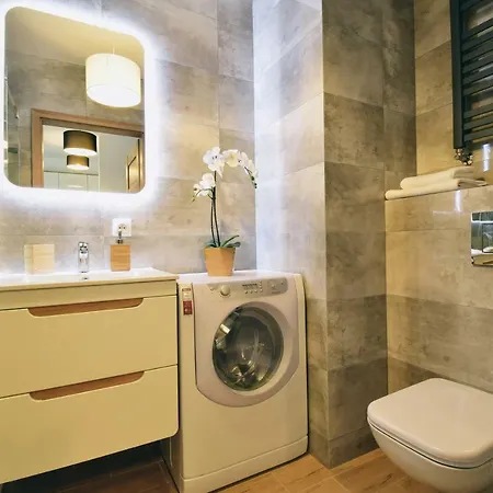 Anders Z Miejscem W Garazu I Rowerami Apartment Kolberg
